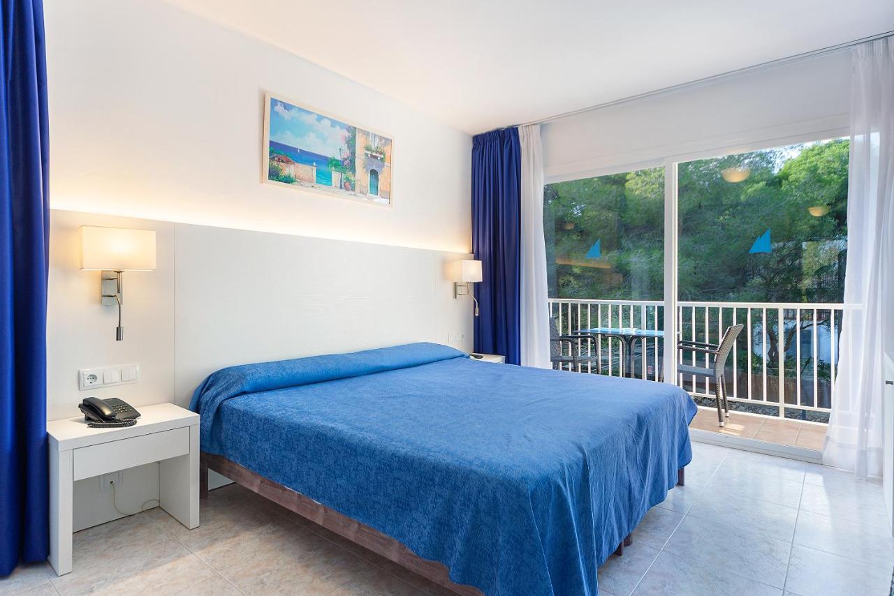 Apartamentos Cala Murada Minigolf Extérieur photo